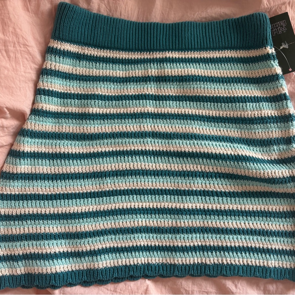 Wild Fable Knit Striped Blue and White Mini Skirt Size Small